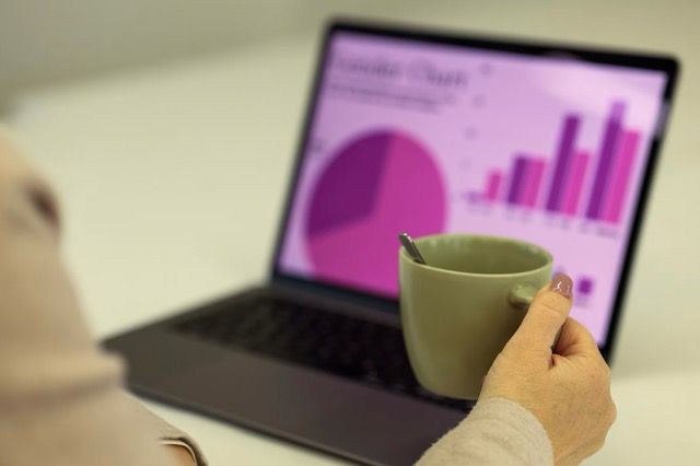 Market Segmentation Analysis: Cara Menentukan Segmen Konsumen yang Paling Bernilai bagi Bisnis