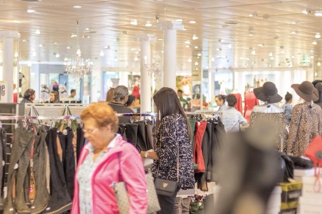 Consumer Segmentation Berbasis Data: Cara Menemukan Segmen Pelanggan yang Paling Bernilai bagi Bisnis